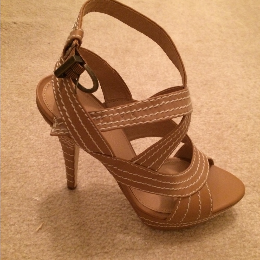 High heel sandals